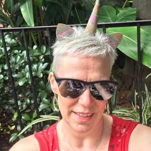 Meet your Posher, Kimberly